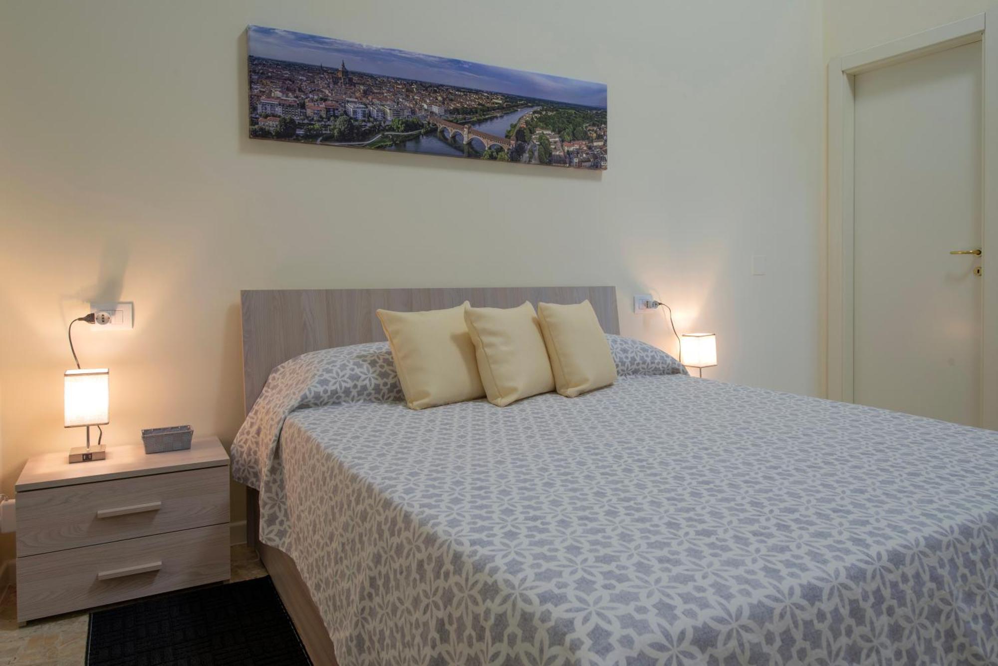 Loft32Pavia, Moderno Appartamento Di 60Mq In Zona Stazione Екстер'єр фото